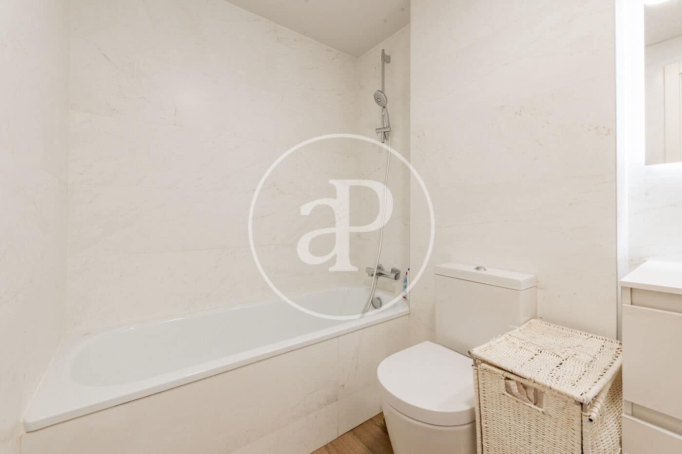 3 soverom Penthouse til salgs i Madrid by med svømmebasseng garasje - € 1 375 000 (Ref: 10177097)