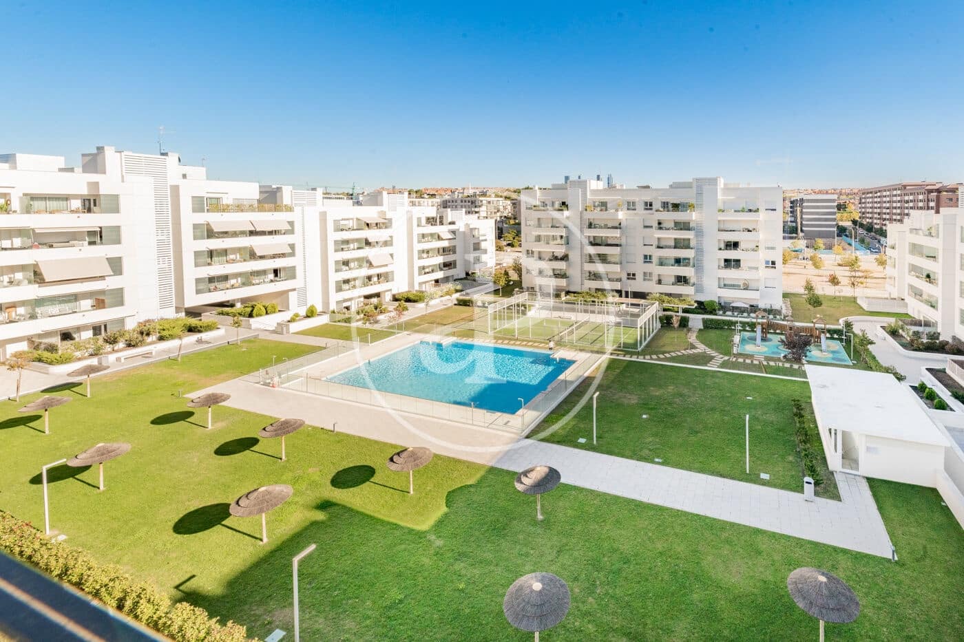 3 soverom Penthouse til salgs i Madrid by med svømmebasseng garasje - € 1 375 000 (Ref: 10177097)