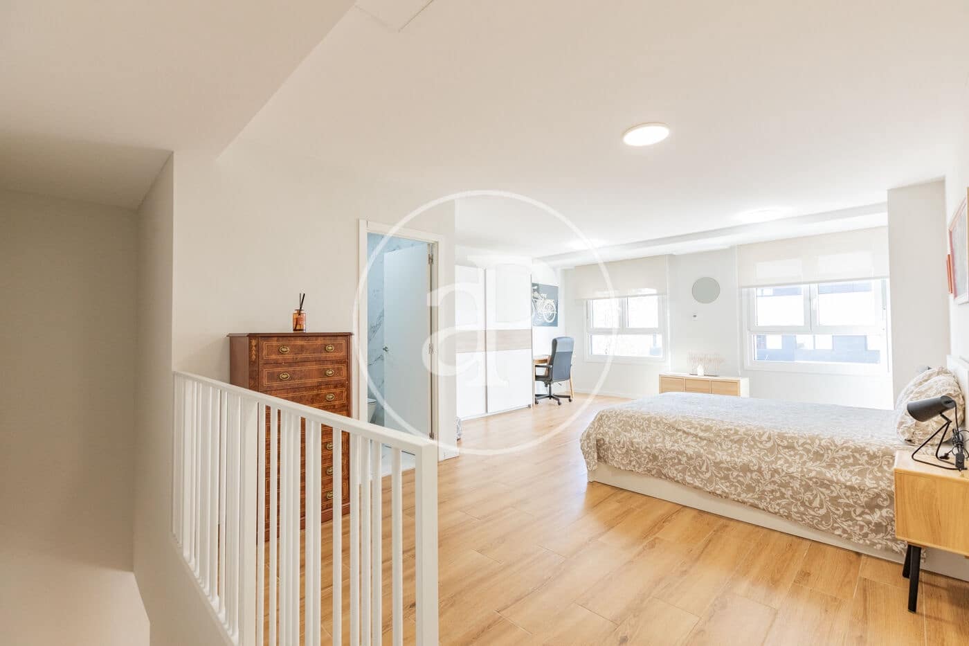 1 slaapkamer Villa te koop in San Sebastian de los Reyes met zwembad garage - € 550.000 (Ref: 10177101)
