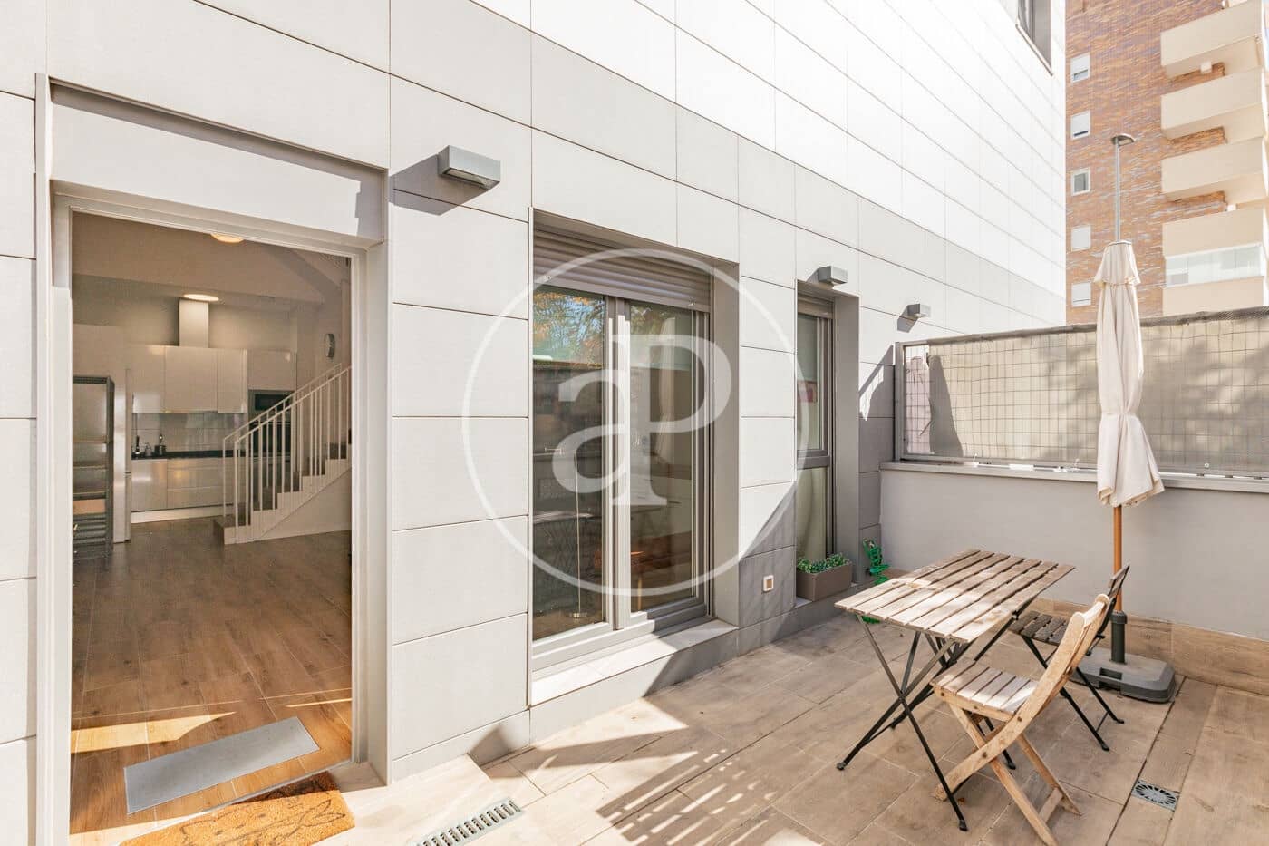 1 slaapkamer Villa te koop in San Sebastian de los Reyes met zwembad garage - € 550.000 (Ref: 10177101)