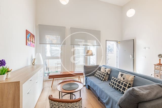 1 soveværelse Villa til salg i San Sebastián de los Reyes med swimmingpool garage - € 550.000 (Ref: 10177101)