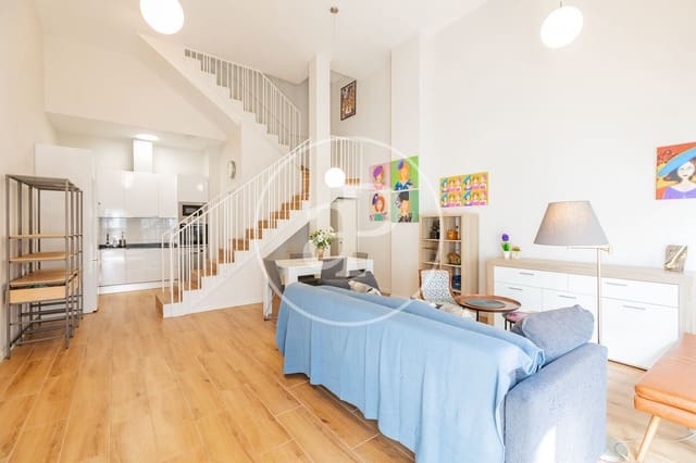 1 soveværelse Villa til salg i San Sebastián de los Reyes med swimmingpool garage - € 550.000 (Ref: 10177101)