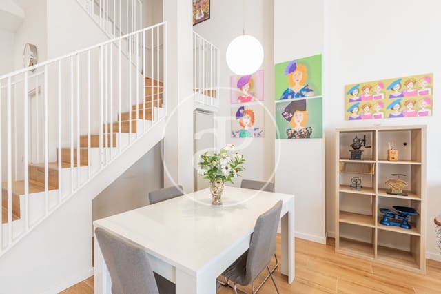 1 soveværelse Villa til salg i San Sebastián de los Reyes med swimmingpool garage - € 550.000 (Ref: 10177101)