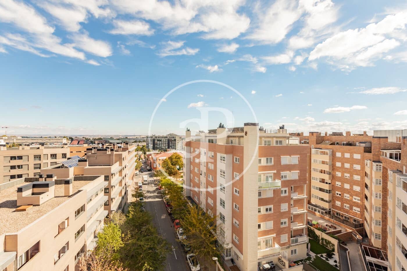 1 slaapkamer Villa te koop in San Sebastian de los Reyes met zwembad garage - € 550.000 (Ref: 10177101)