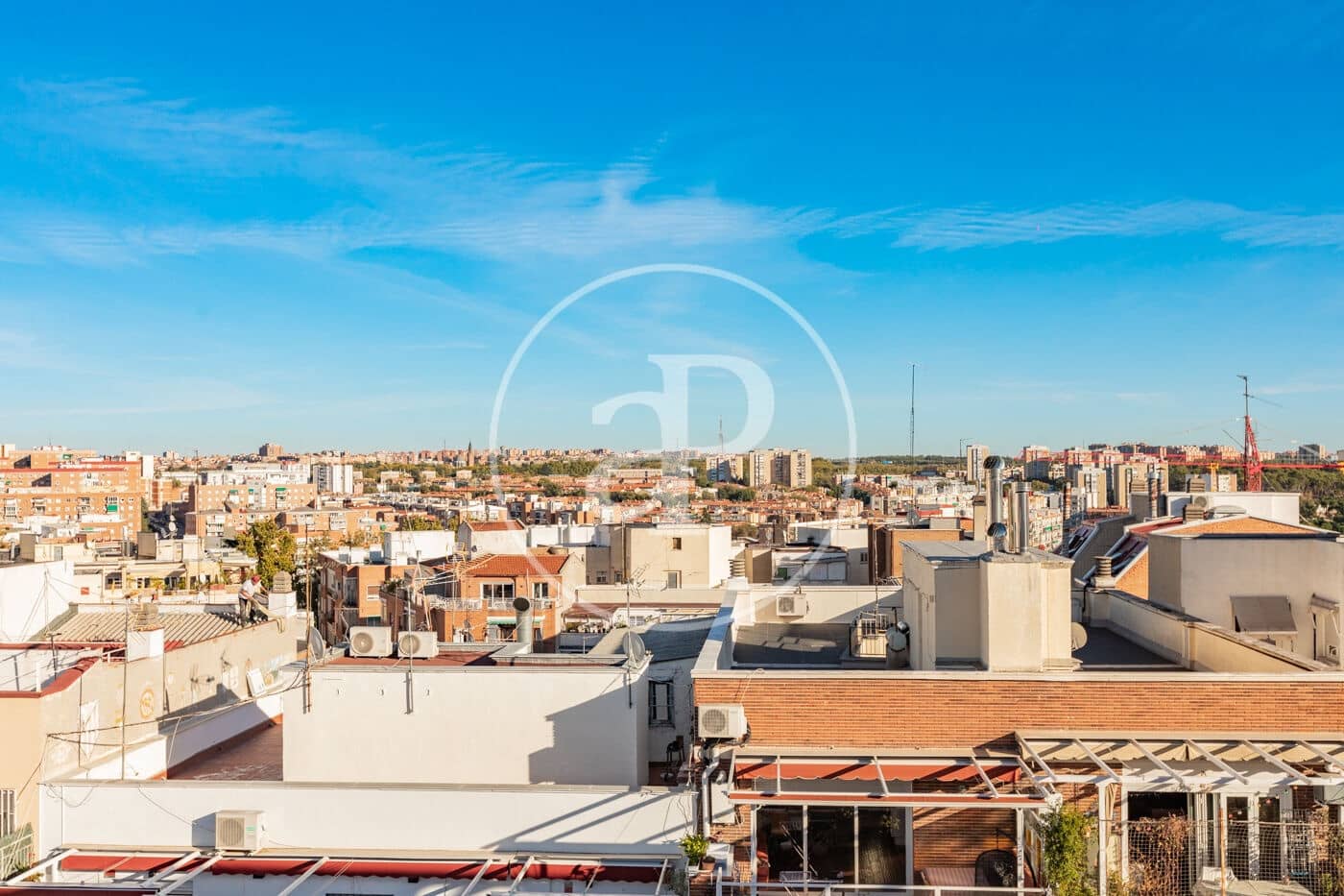 2 quarto Apartamento para arrendar em Madrid cidade com piscina - 2 400 € (Ref: 10180525)