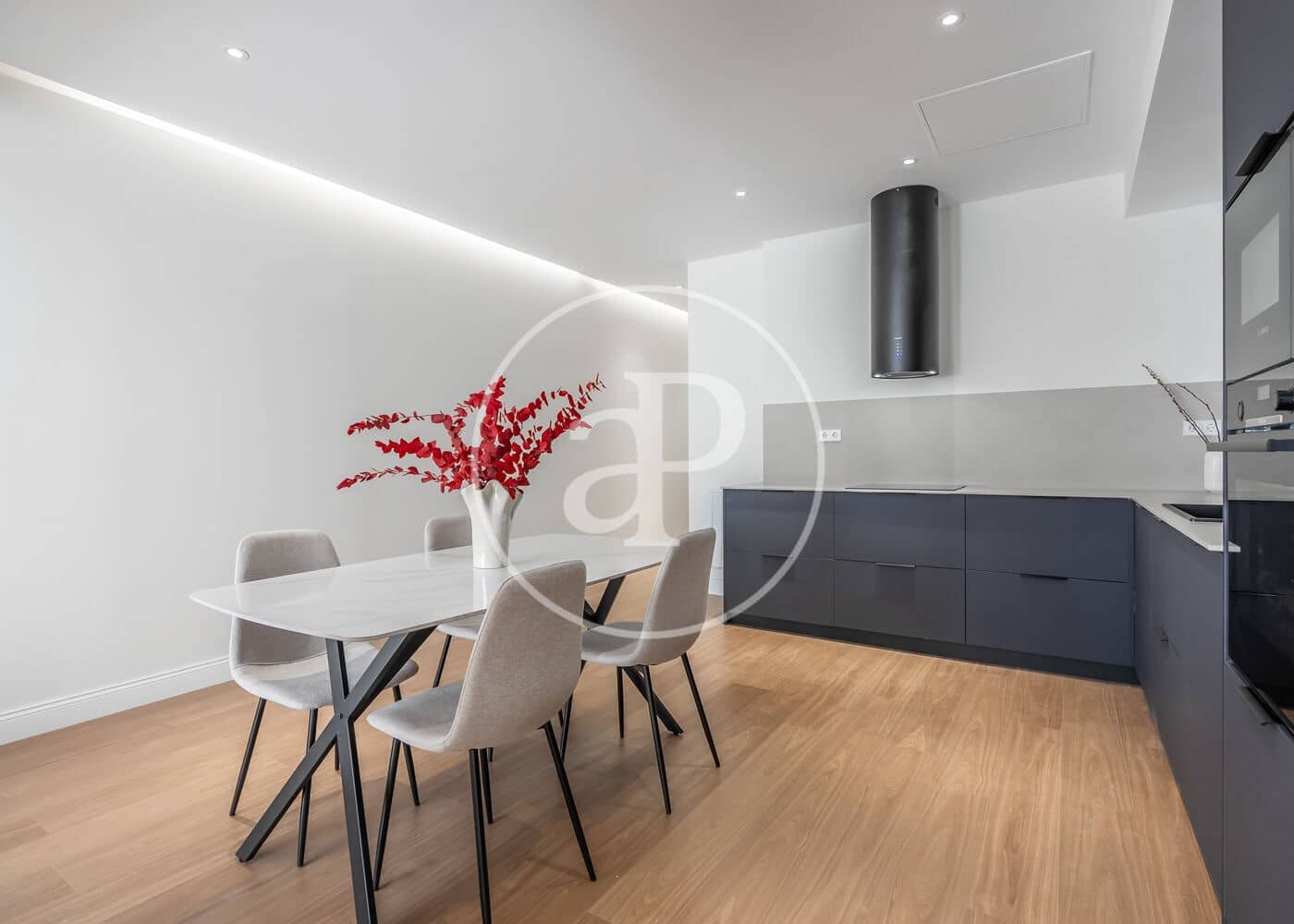 3 soveværelse Lejlighed til salg i Madrid by - € 1.395.000 (Ref: 10180527)