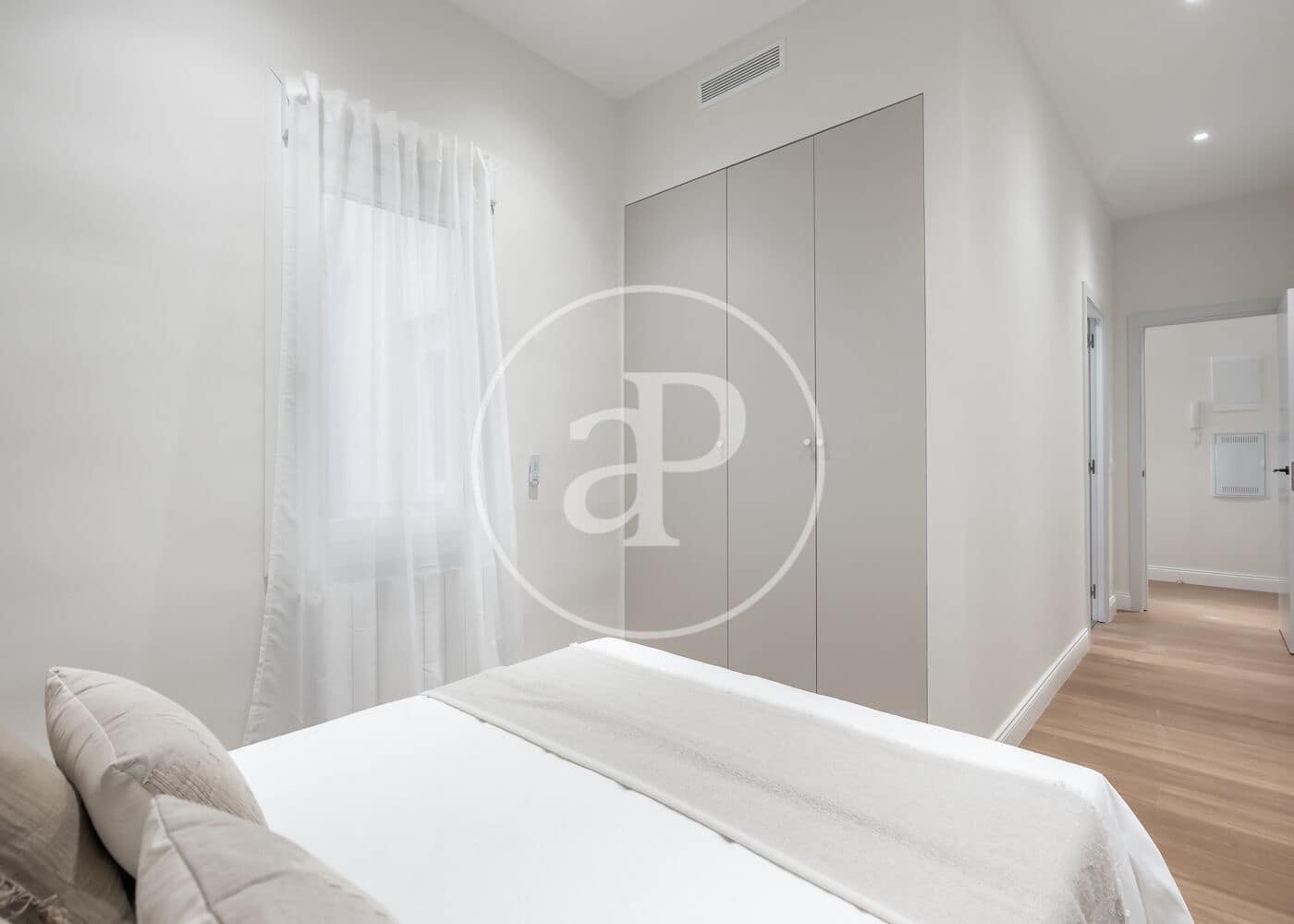 3 soveværelse Lejlighed til salg i Madrid by - € 1.395.000 (Ref: 10180527)