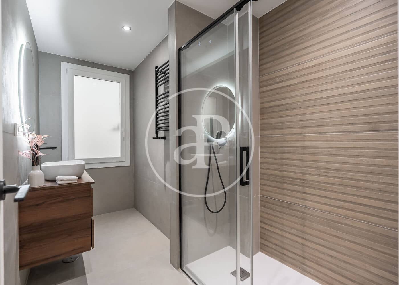 3 soveværelse Lejlighed til salg i Madrid by - € 1.395.000 (Ref: 10180527)