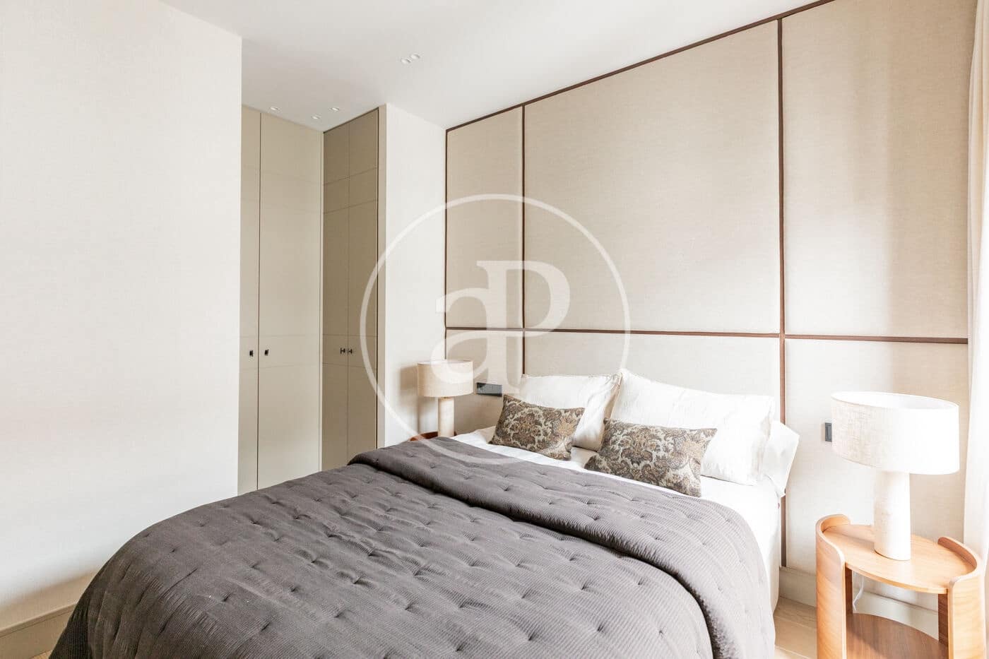 1 sypialnia Apartament na sprzedaż w Miasto Madryt - 625 000 € (Ref: 10180531)