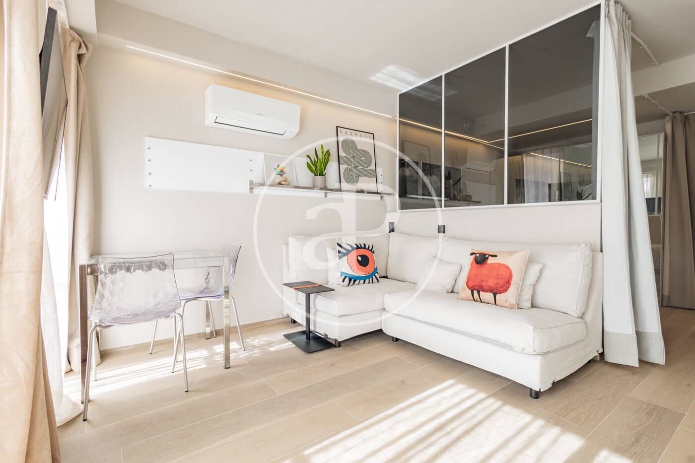 1 quarto Apartamento para arrendar em Madrid cidade - 1 450 € (Ref: 10180532)