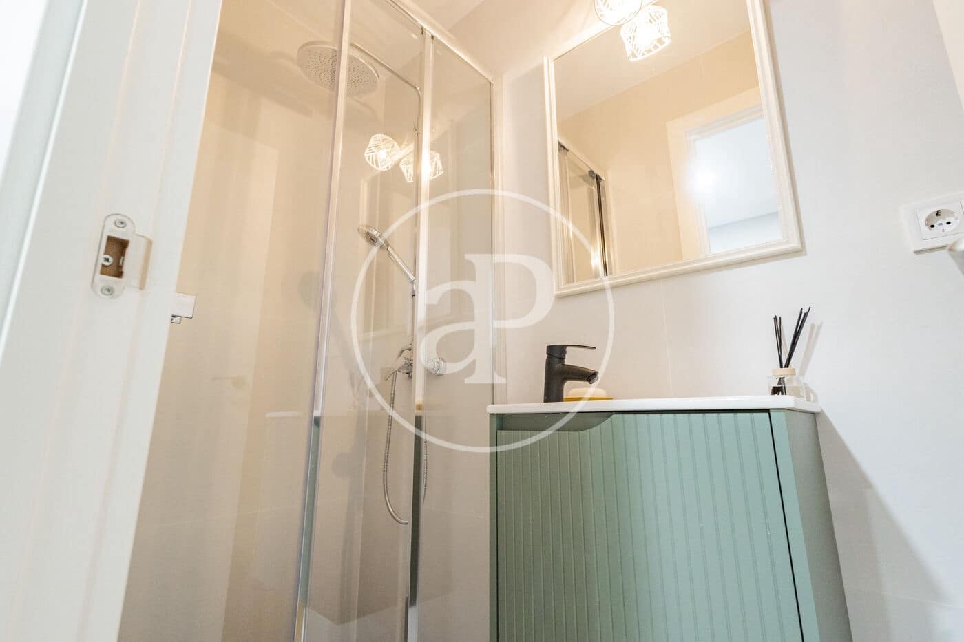 1 bedroom Apartment for rent in Madrid city - € 1,600 (Ref: 10180534)