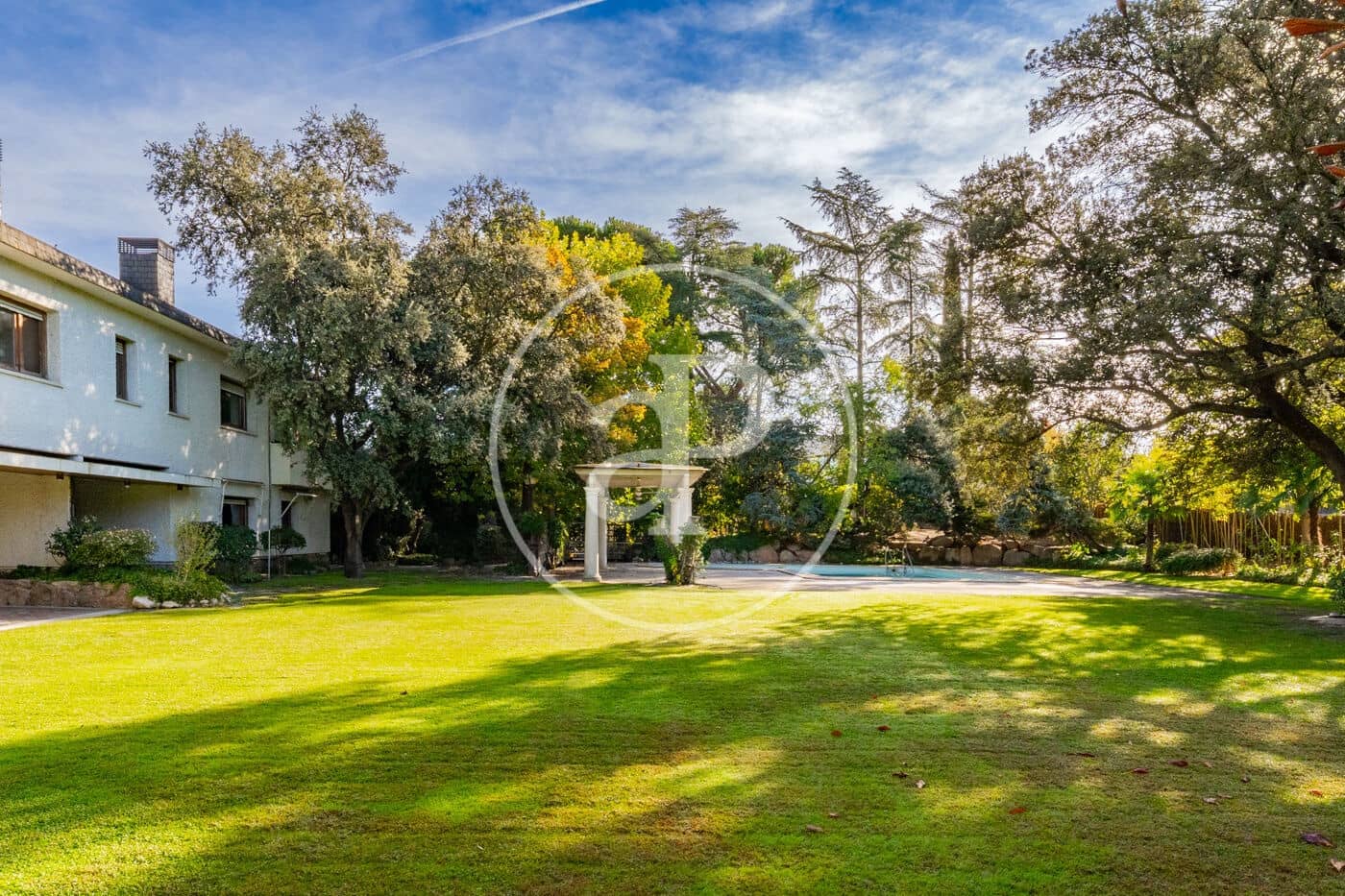 7 slaapkamer Villa te koop in La Moraleja met zwembad garage - € 5.800.000 (Ref: 10182977)
