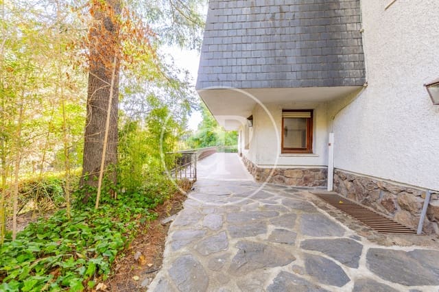 7 slaapkamer Villa te koop in La Moraleja, Alcobendas met zwembad garage - € 5.800.000 (Ref: 10182977)
