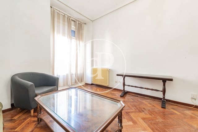 Apartamento de 2 habitaciones en Sol, Madrid ciudad en venta - 902.000 € (Ref: 10182978)