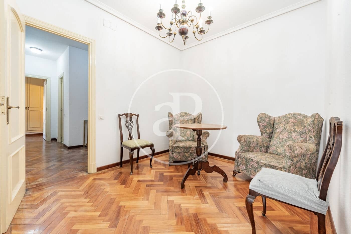 Apartamento de 2 habitaciones en Madrid ciudad en venta - 902.000 € (Ref: 10182978)