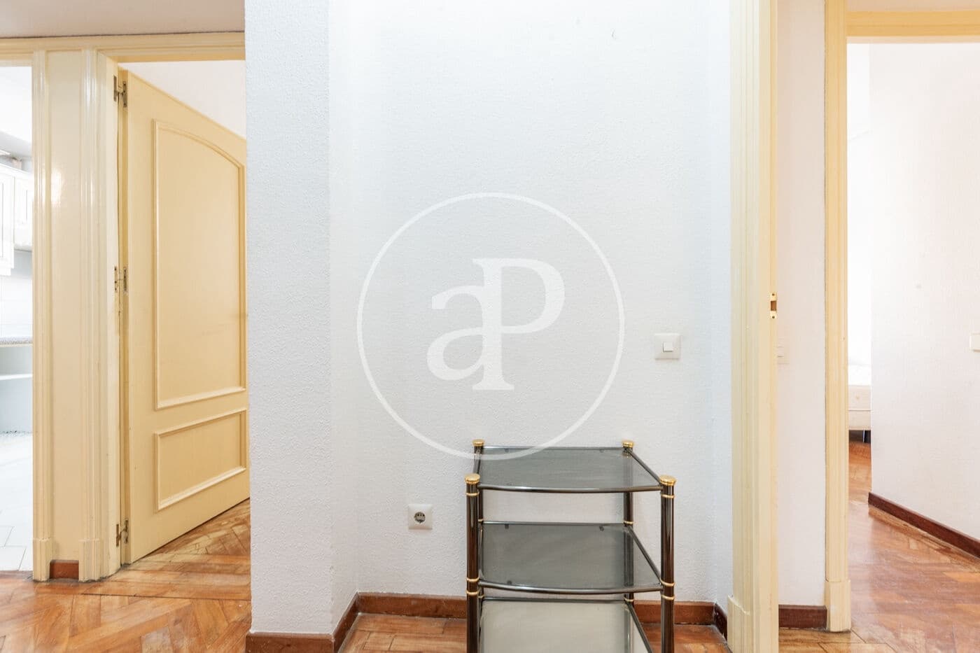 Apartamento de 2 habitaciones en Madrid ciudad en venta - 902.000 € (Ref: 10182978)