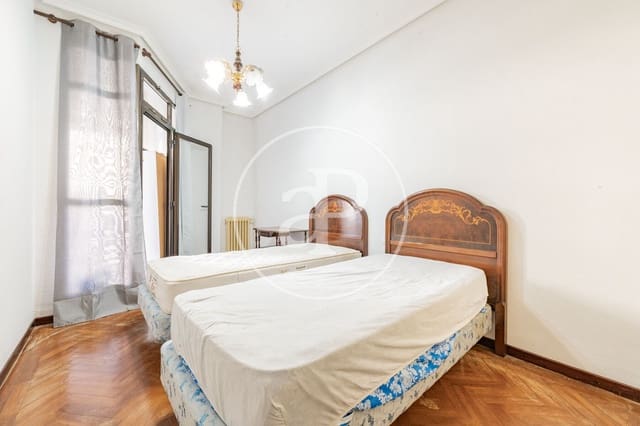 Apartamento de 2 habitaciones en Sol, Madrid ciudad en venta - 902.000 € (Ref: 10182978)