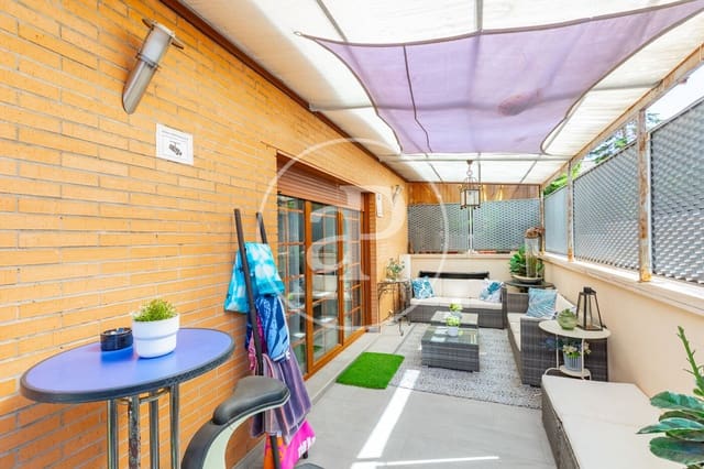 4 bedroom Villa for sale in Aravaca, Madrid city with pool garage - € 1,229,000 (Ref: 10182980)