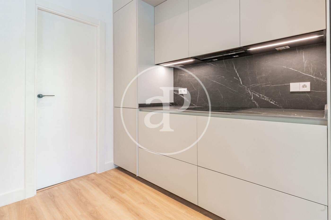 3 soveværelse Lejlighed til salg i Madrid by - € 1.420.000 (Ref: 10182981)