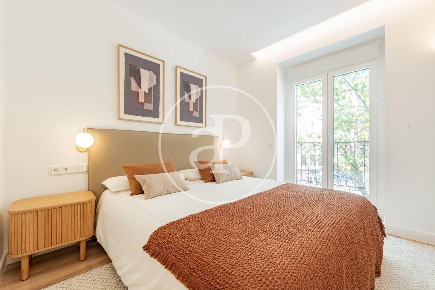 3 soveværelse Lejlighed til salg i Madrid by - € 1.420.000 (Ref: 10182981)