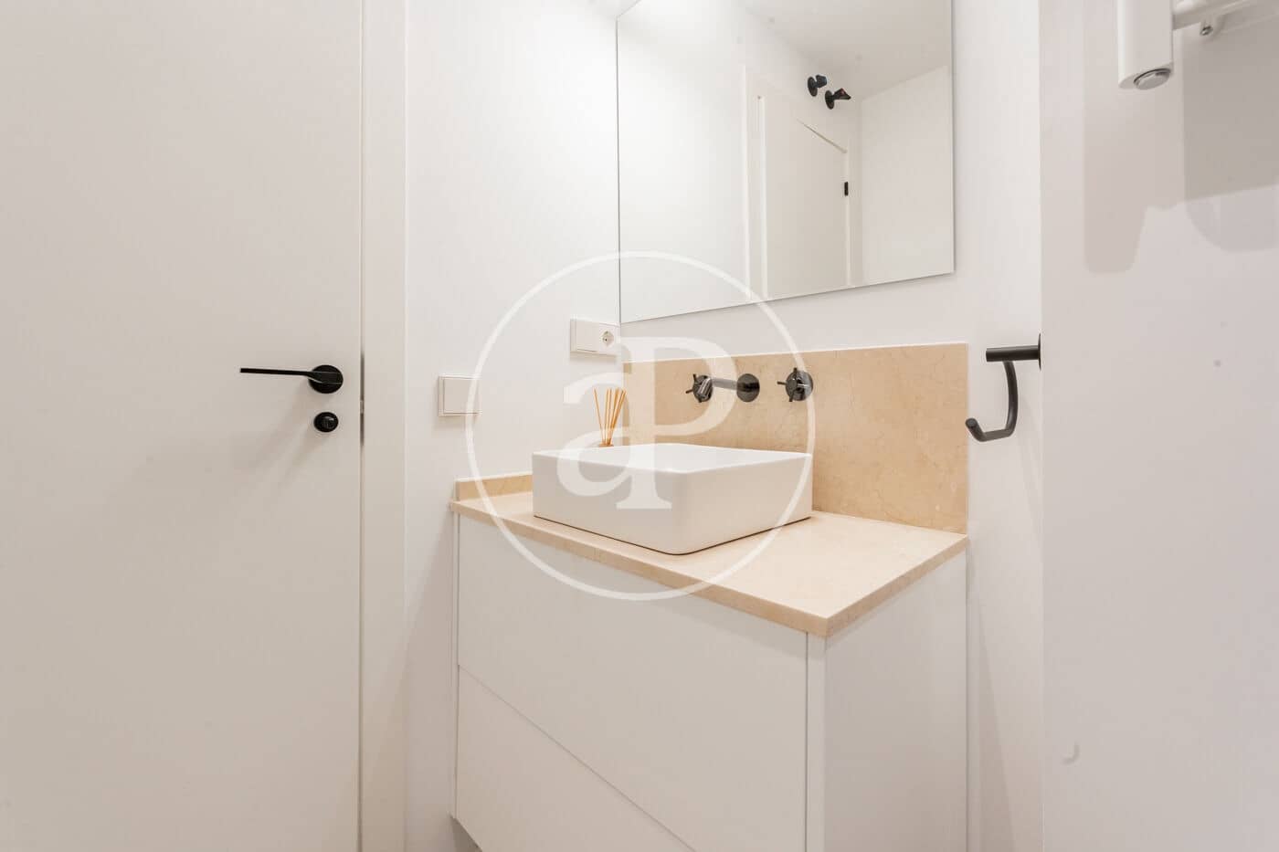 3 soveværelse Lejlighed til salg i Madrid by - € 1.420.000 (Ref: 10182981)