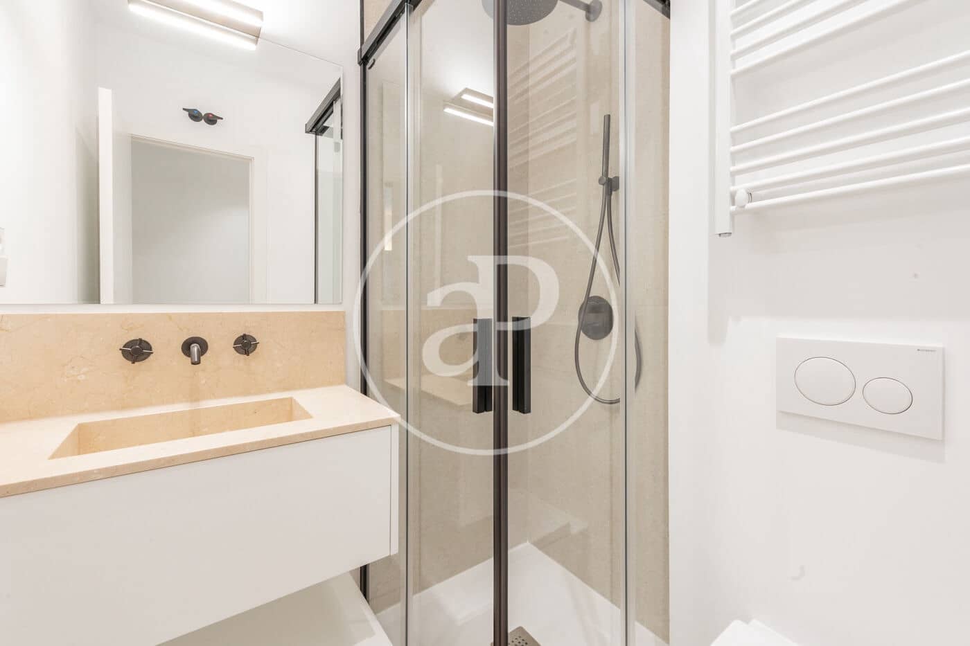 3 soveværelse Lejlighed til salg i Madrid by - € 1.420.000 (Ref: 10182981)