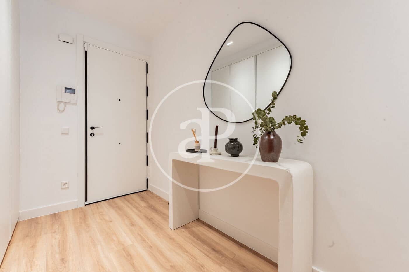 3 soveværelse Lejlighed til salg i Madrid by - € 1.420.000 (Ref: 10182981)
