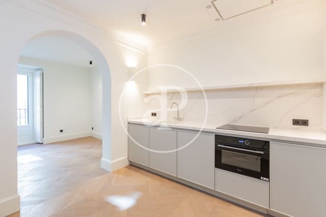 3 bedroom Apartment for rent in Justicia, Madrid city - € 6,000 (Ref: 10182982)