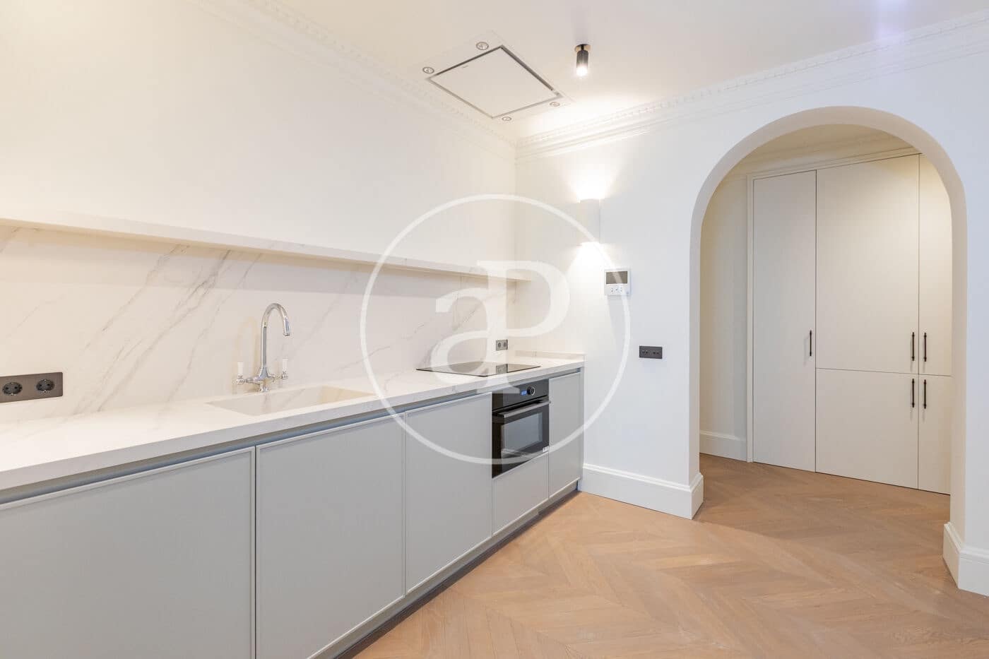 3 bedroom Apartment for rent in Madrid city - € 6,000 (Ref: 10182982)