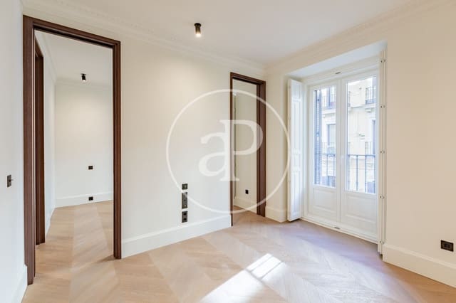 3 bedroom Apartment for rent in Justicia, Madrid city - € 6,000 (Ref: 10182982)