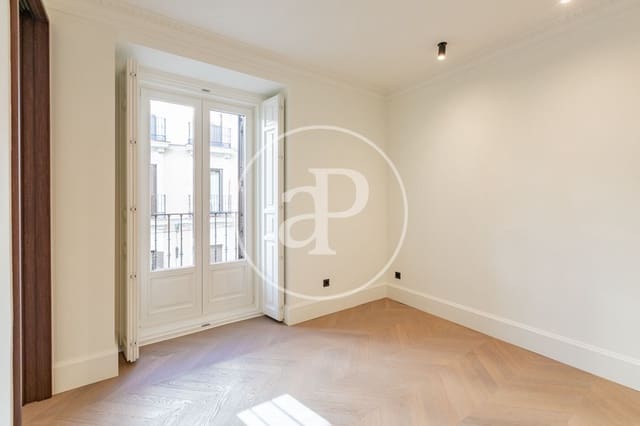 3 bedroom Apartment for rent in Justicia, Madrid city - € 6,000 (Ref: 10182982)