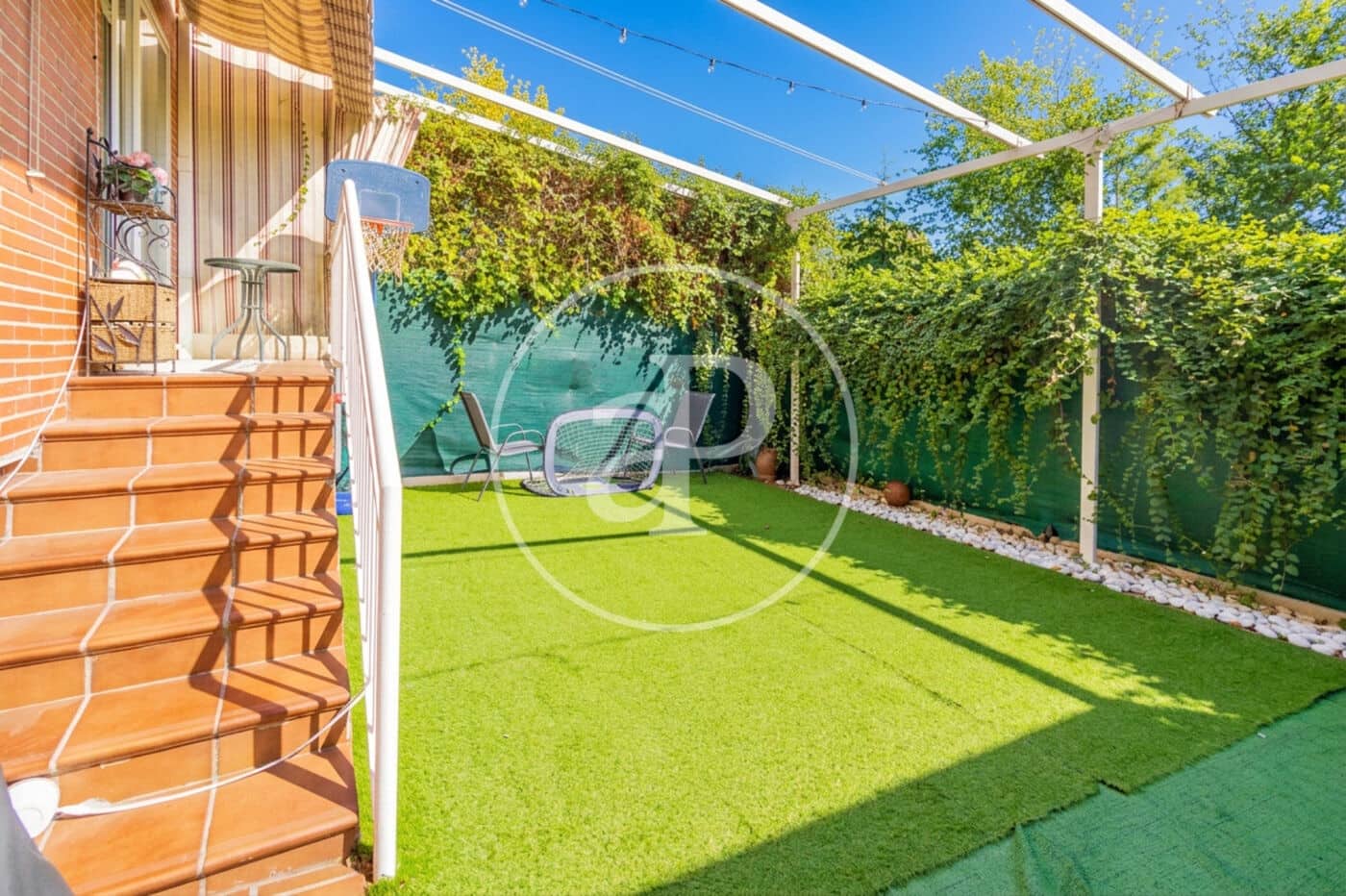 4 bedroom Villa for sale in Boadilla del Monte with pool garage - € 935,000 (Ref: 10184807)
