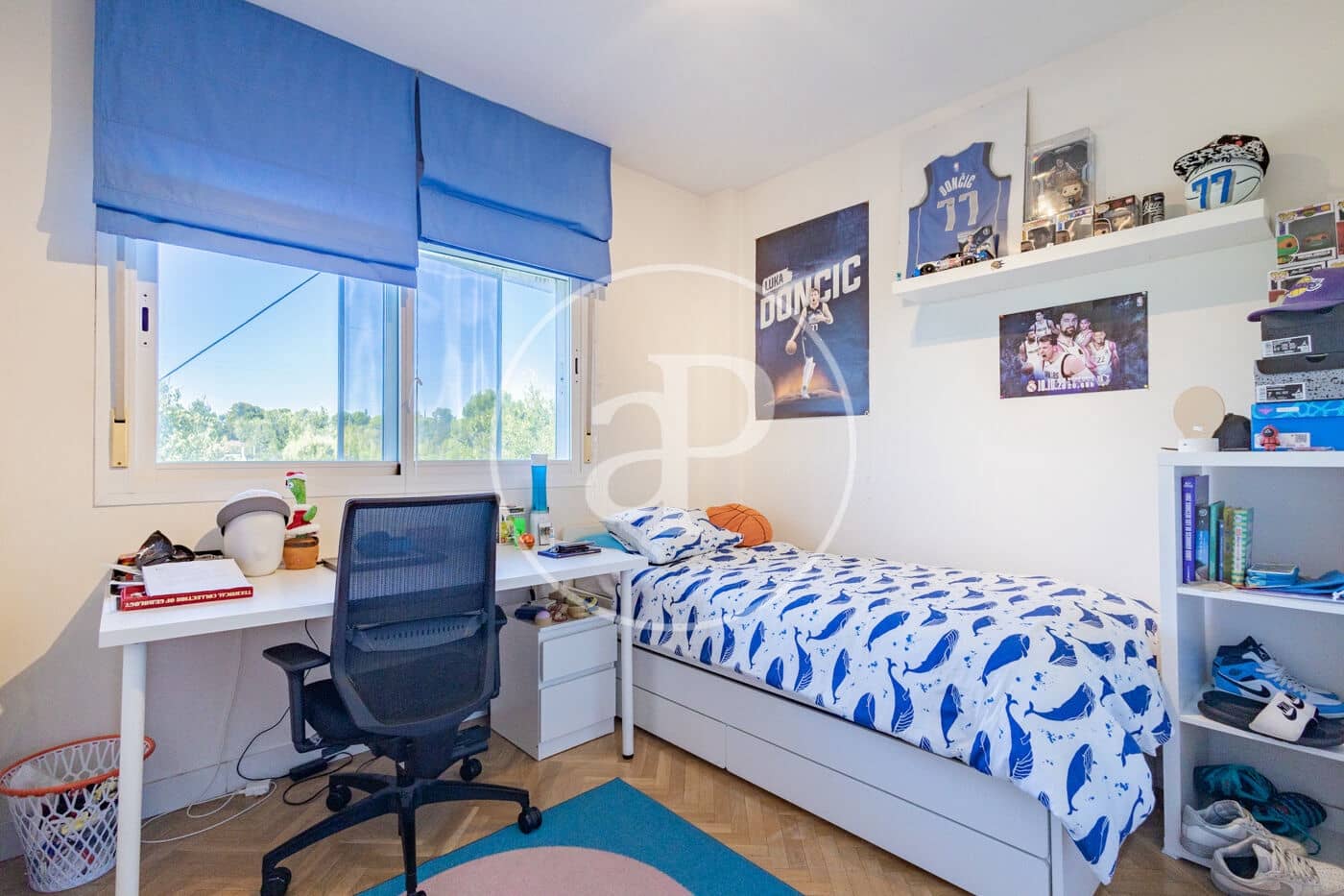 4 bedroom Villa for sale in Boadilla del Monte with pool garage - € 935,000 (Ref: 10184807)