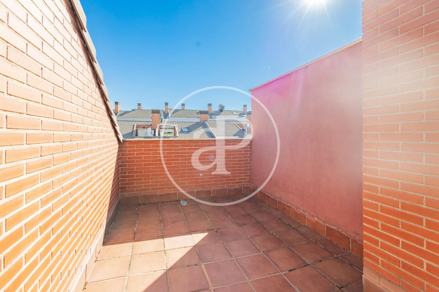 4 bedroom Villa for sale in Boadilla del Monte with pool garage - € 935,000 (Ref: 10184807)