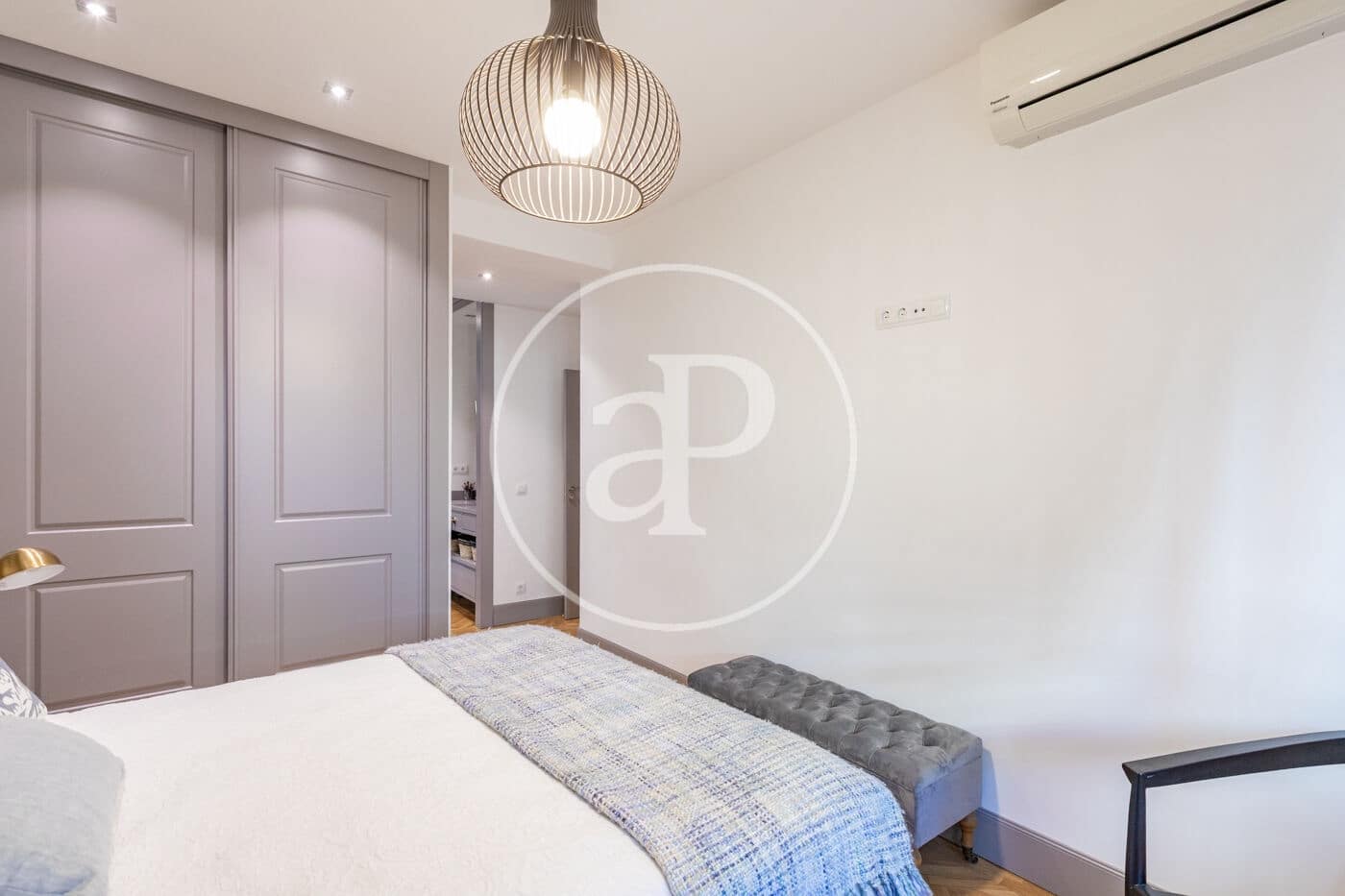 3 bedroom Apartment for rent in Madrid city - € 3,800 (Ref: 10184808)
