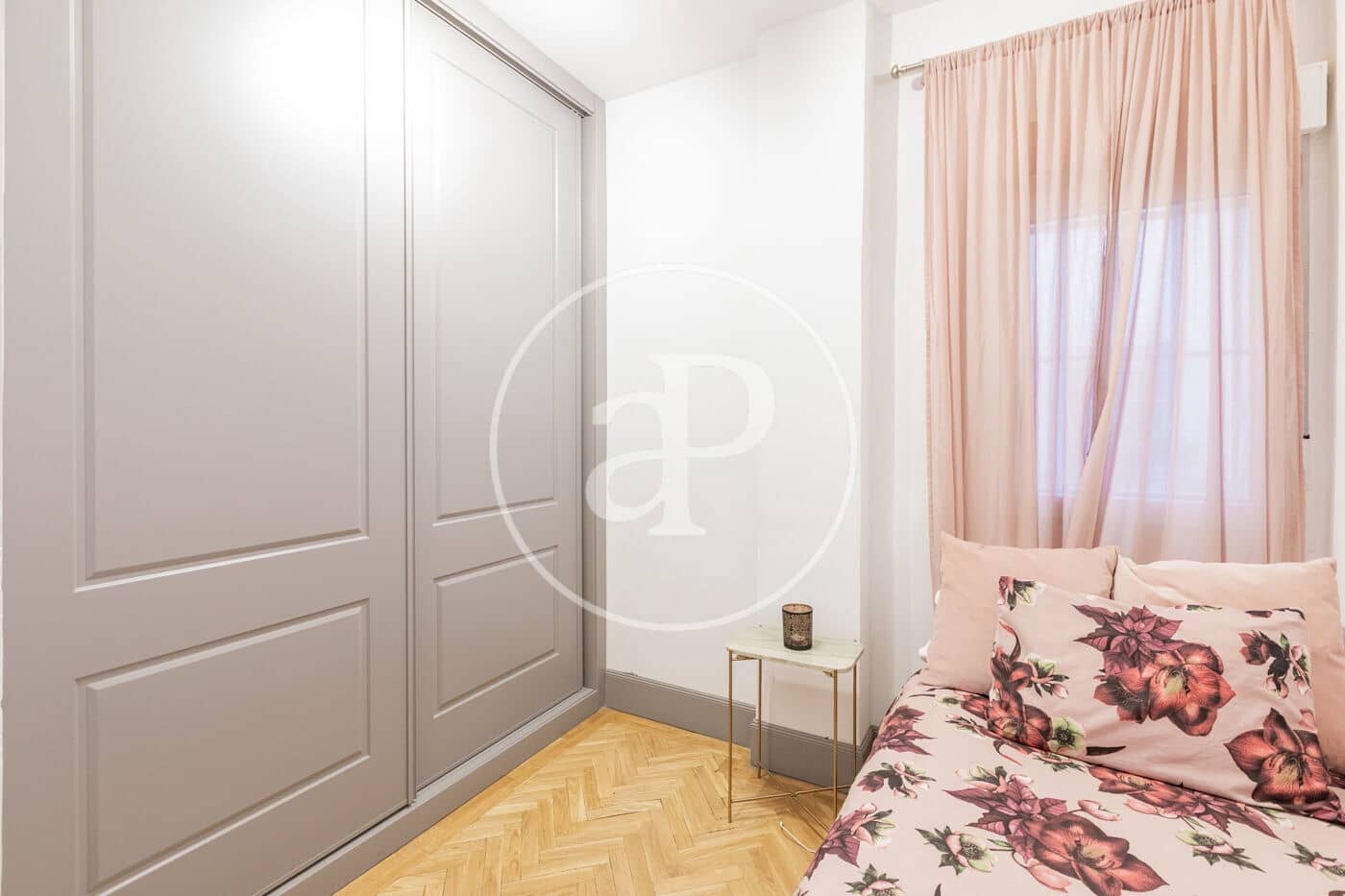 3 bedroom Apartment for rent in Madrid city - € 3,800 (Ref: 10184808)