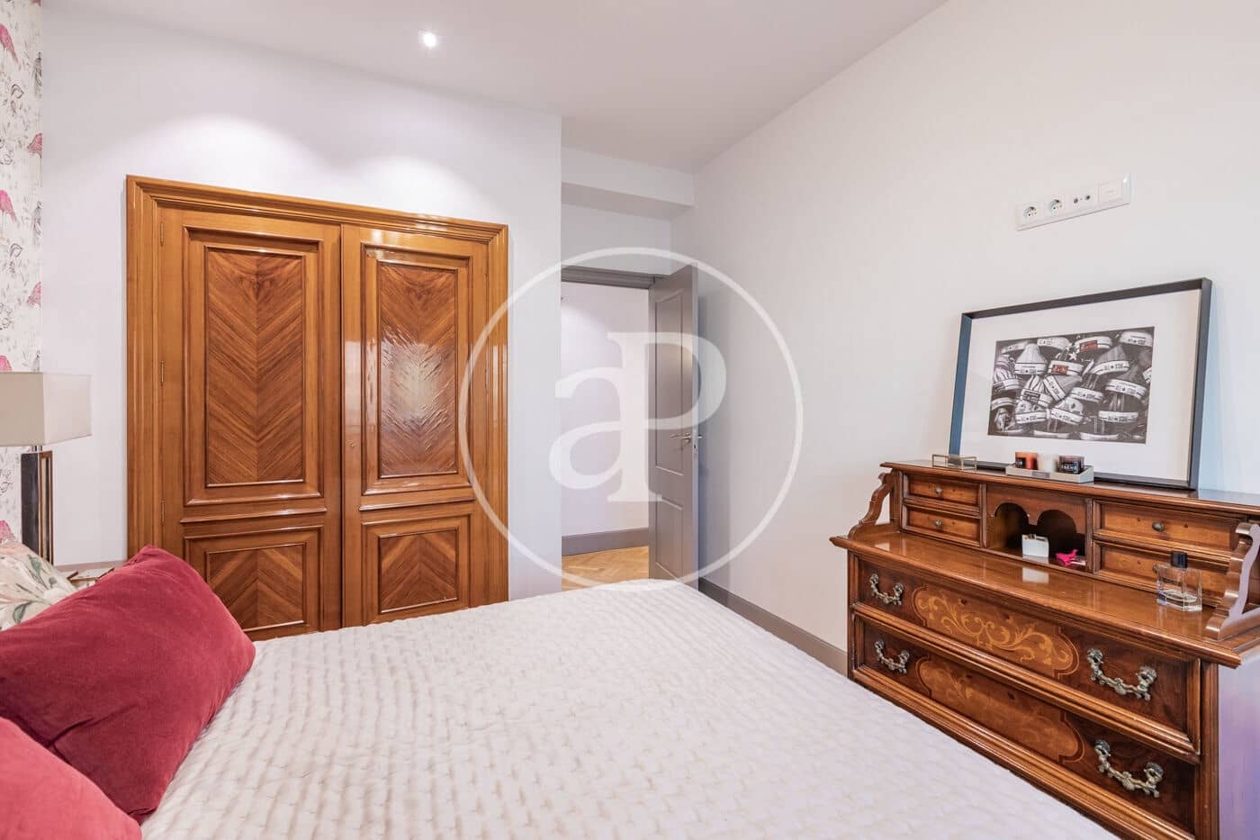 3 bedroom Apartment for rent in Madrid city - € 3,800 (Ref: 10184808)