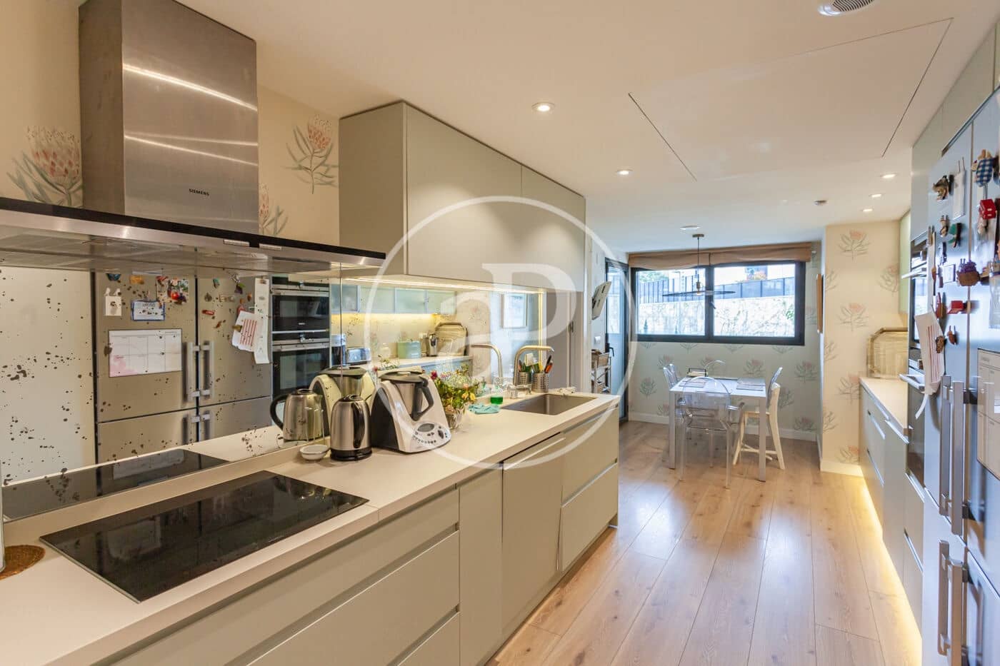 4 soveværelse Lejlighed til salg i La Moraleja med swimmingpool - € 1.810.000 (Ref: 7561075)