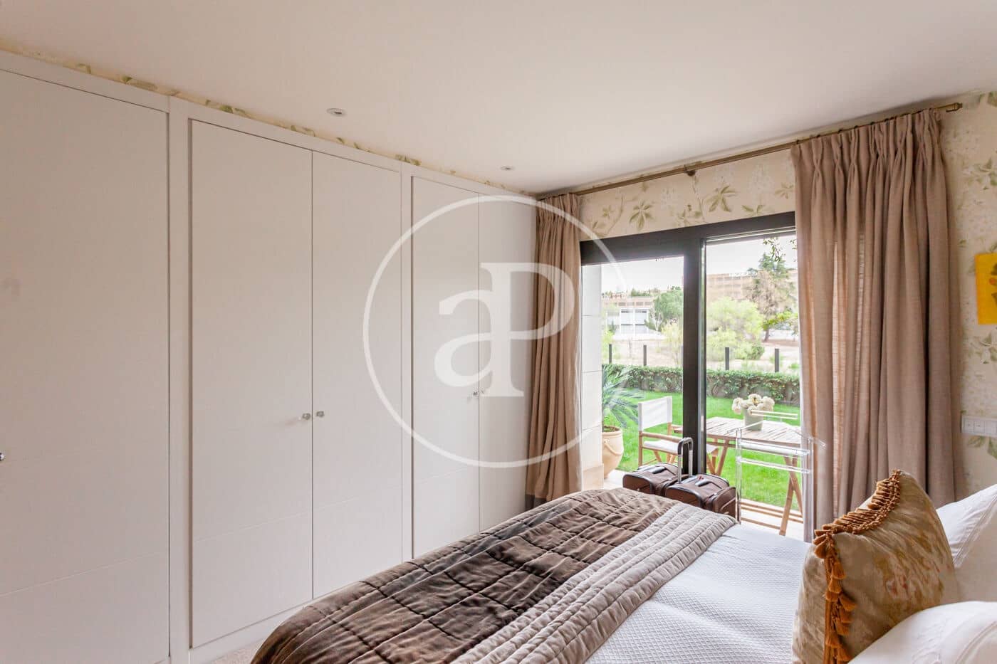 4 soveværelse Lejlighed til salg i La Moraleja med swimmingpool - € 1.810.000 (Ref: 7561075)