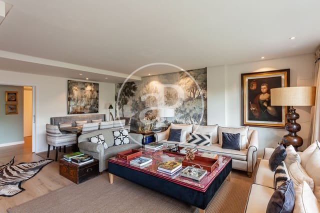 4 soveværelse Lejlighed til salg i La Moraleja, Alcobendas med swimmingpool - € 1.810.000 (Ref: 7561075)