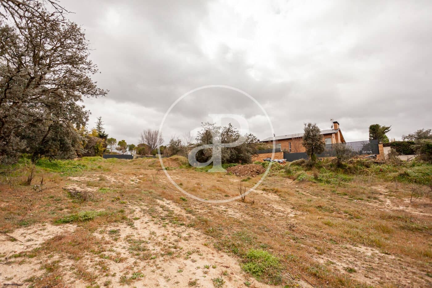 Grunde uden byggetilladelser til salg i San Sebastian de los Reyes - € 900.000 (Ref: 7561149)