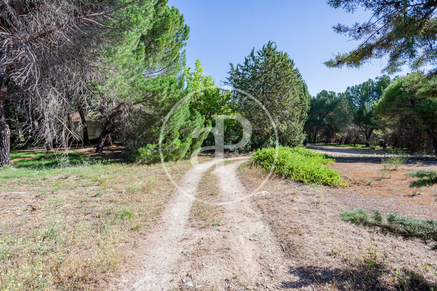 Grunde uden byggetilladelser til salg i Guadarrama - € 1.957.000 (Ref: 7697852)