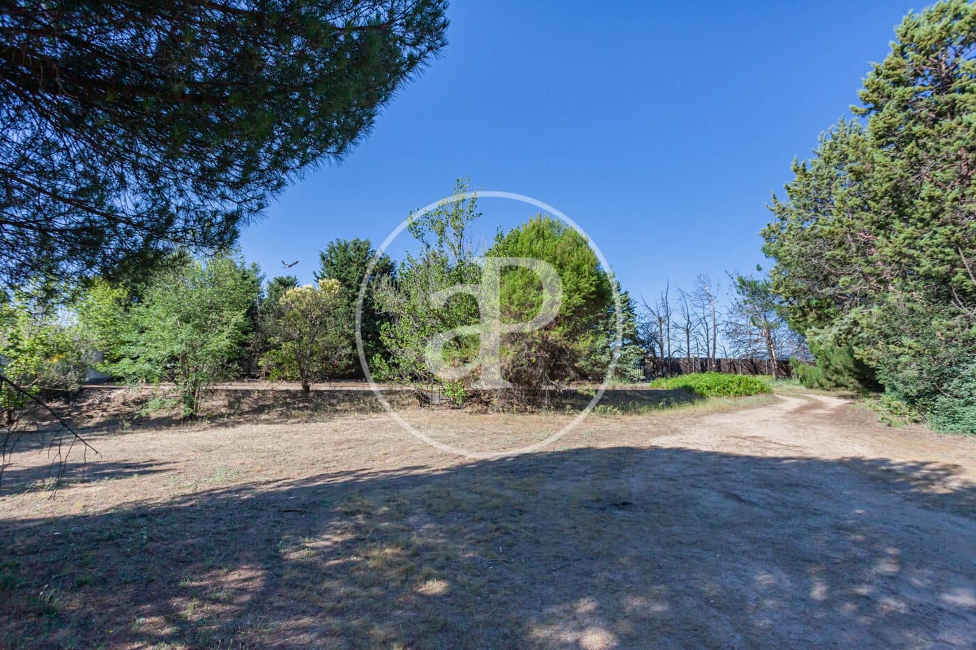 Grunde uden byggetilladelser til salg i Guadarrama - € 1.957.000 (Ref: 7697852)