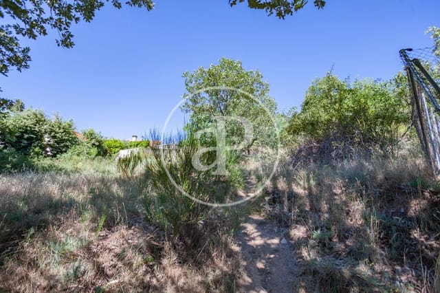 Ubebygd land til salgs i Cercedilla - € 214 000 (Ref: 7913168)