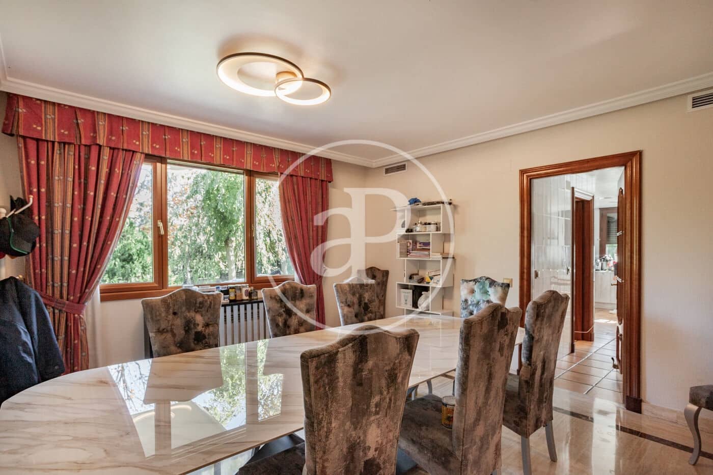 5 soveværelse Villa til salg i Pozuelo de Alarcon med swimmingpool - € 3.950.000 (Ref: 7922369)