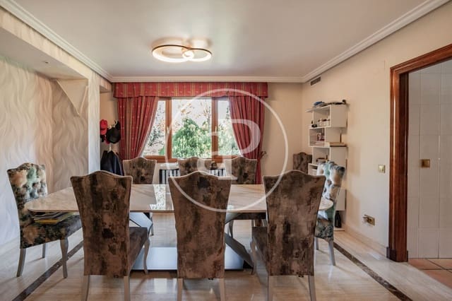 5 soveværelse Villa til salg i Pozuelo de Alarcón med swimmingpool - € 3.950.000 (Ref: 7922369)