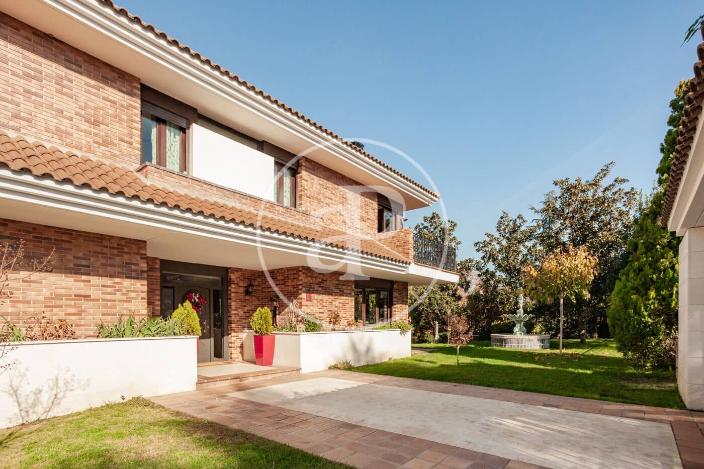 5 soveværelse Villa til salg i Pozuelo de Alarcon med swimmingpool - € 3.950.000 (Ref: 7922369)
