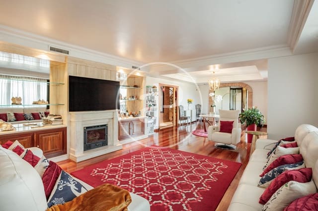 5 soveværelse Villa til salg i Pozuelo de Alarcón med swimmingpool - € 3.950.000 (Ref: 7922369)