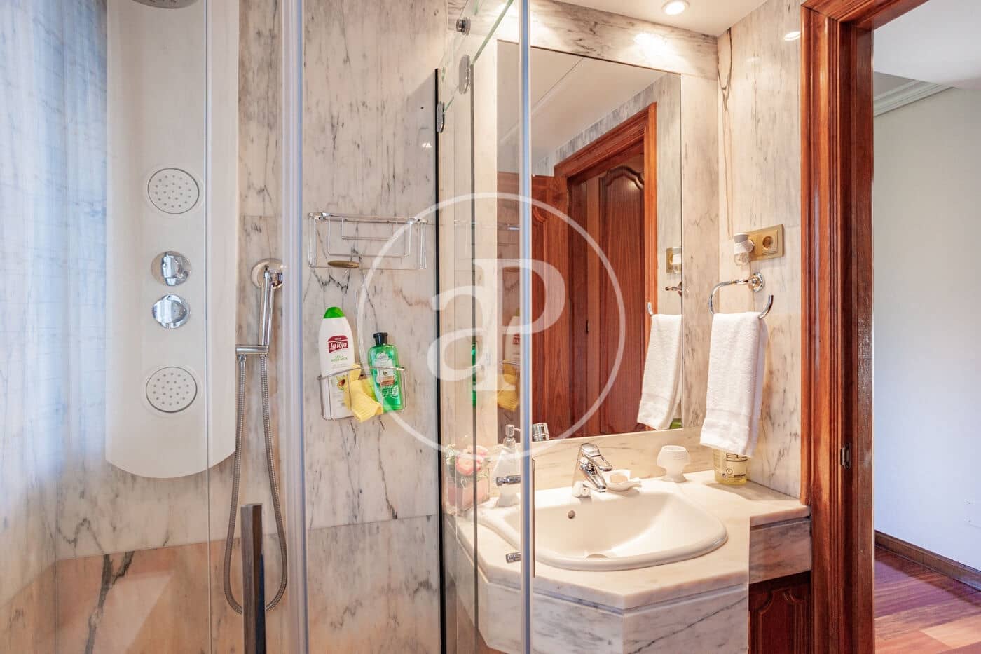 5 soveværelse Villa til salg i Pozuelo de Alarcon med swimmingpool - € 3.950.000 (Ref: 7922369)