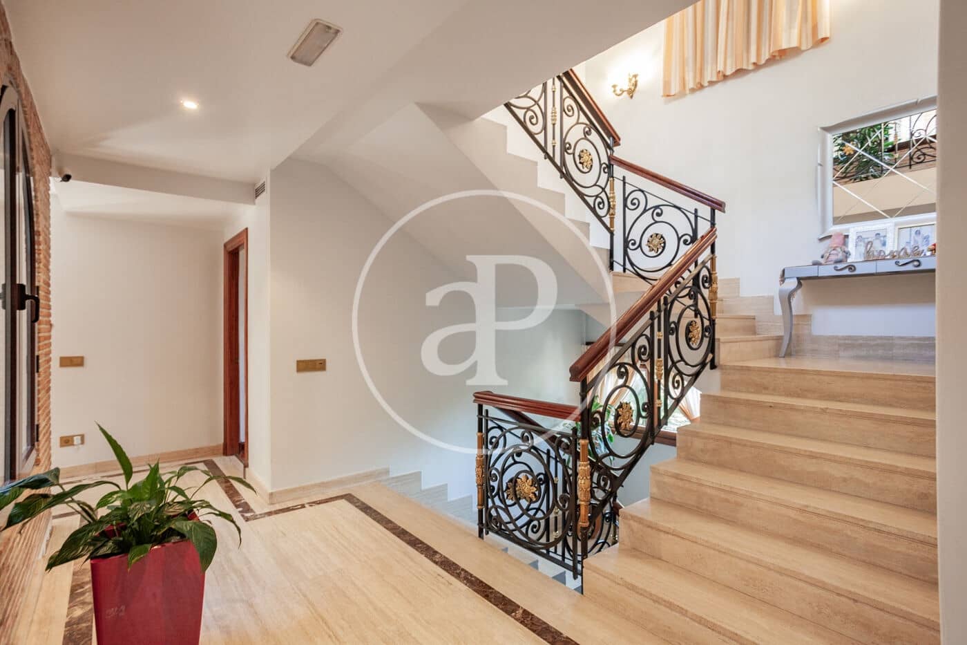 5 soveværelse Villa til salg i Pozuelo de Alarcon med swimmingpool - € 3.950.000 (Ref: 7922369)